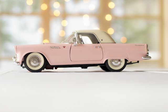 car-1957037_1920